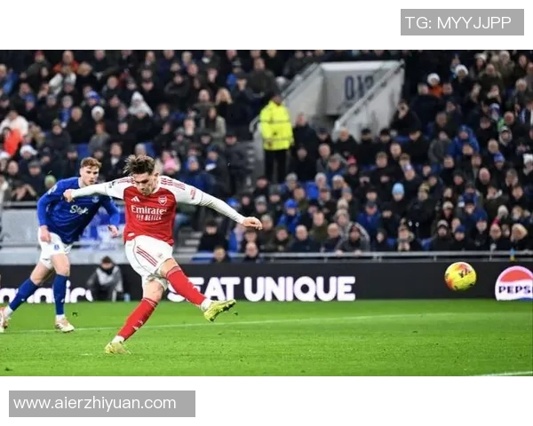 詹俊盛赞阿森纳进攻火力堪比曼城，维拉无缘争冠行列