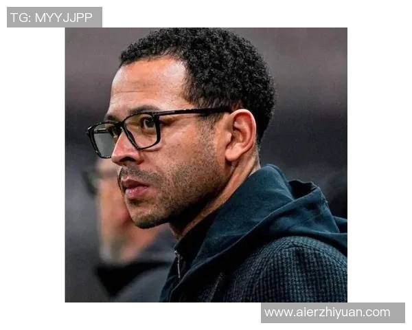 命定之选！罗塞尼尔重塑“蓝军”军魂：看这位战术奇才如何撕碎不胜魔咒，开启蔚蓝新纪元